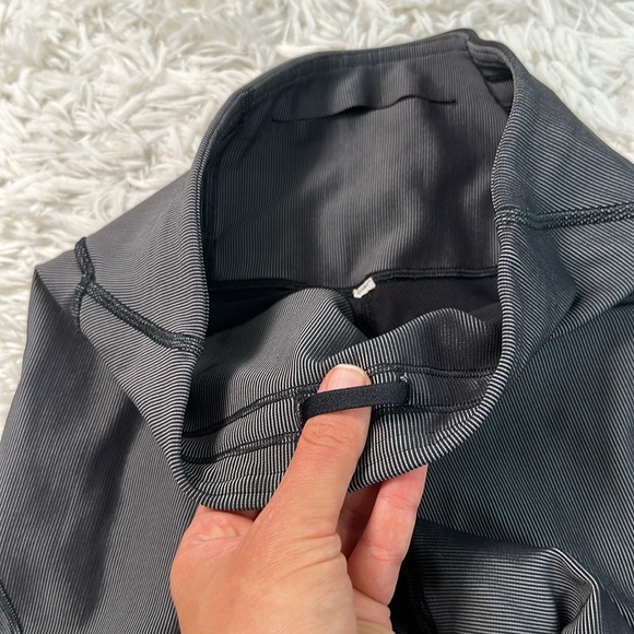Lululemon Base Pace High-Rise Tight 25" *Two-Tone Ribbed Black / Gull Grey - Picture 3 of 7